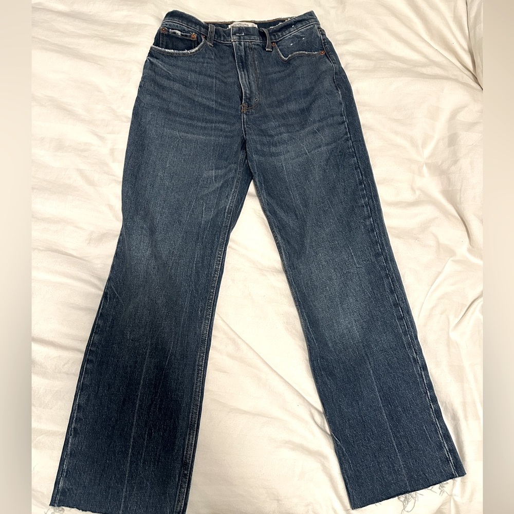 ABERCROMBIE 90's straight high rise jeans